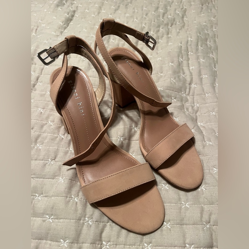 Gianni Bini Heels